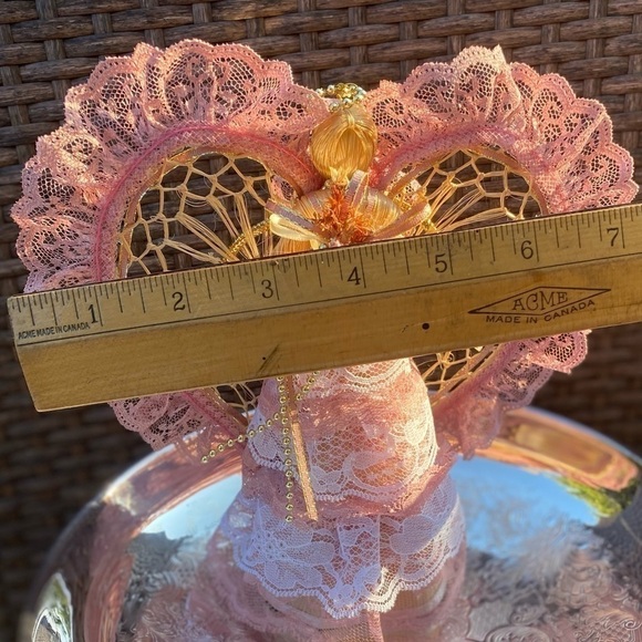 Stunning Pink & White Lace Vintage Corn Husk Angel Tree Topper Christmas Holiday - Picture 6 of 7